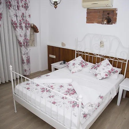 Cayirli Oda ve Kahvaltı