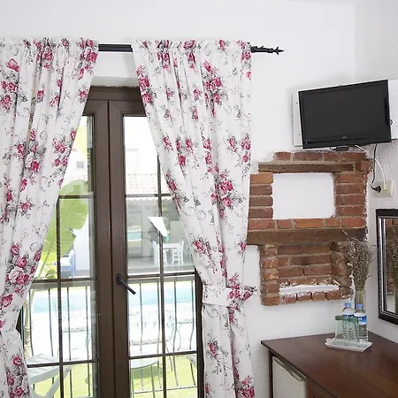 Cayirli Oda ve Kahvaltı Alaçatı