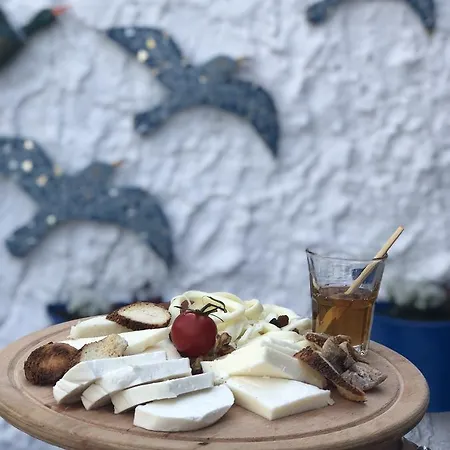 Cayirli Oda ve Kahvaltı 2*