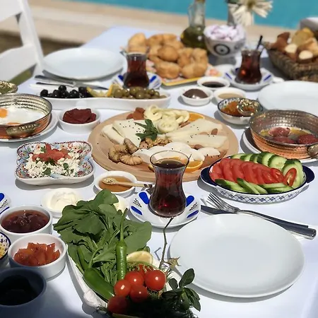 Cayirli Bed and Breakfast Αλακάτι